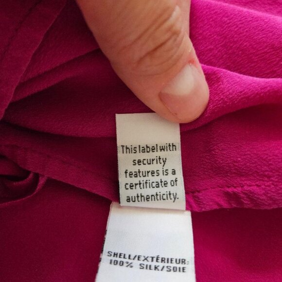 Diane Von Furstenberg Magenta 100% Silk Button Down Shirt Size 8 - Picture 2 of 6